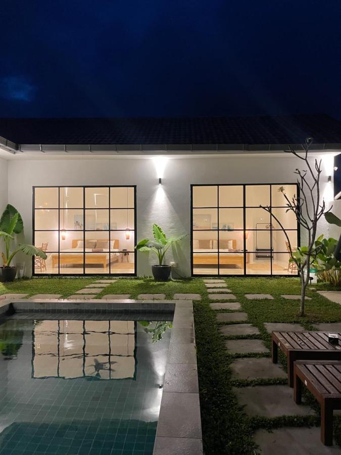 Allure Villa Cempaka Private Pool Kuantan Bagian luar foto